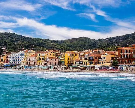 Hotel Helios Diano Marina