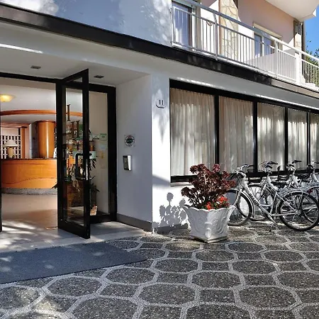 Helios Hotel Diano Marina