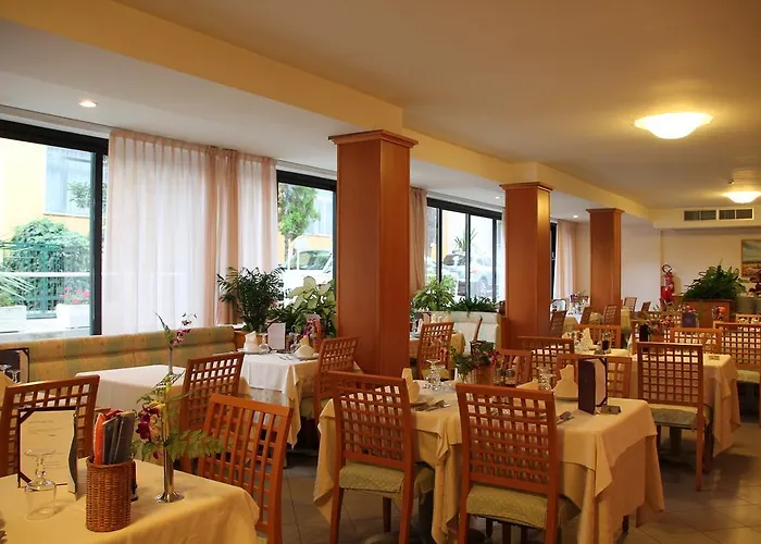 Hotell Helios Diano Marina