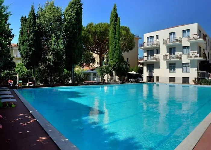 Hotell Helios Diano Marina