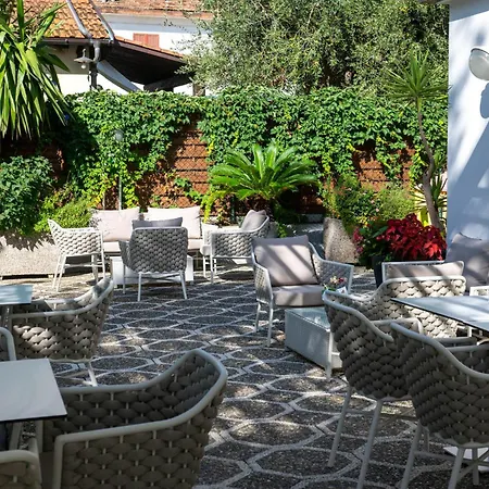 Helios Hotel Diano Marina
