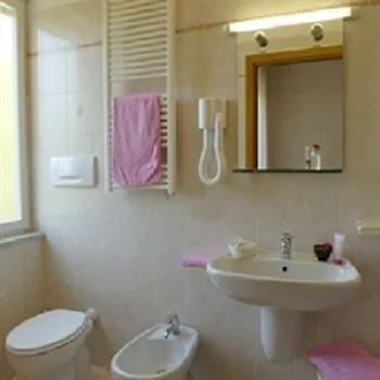 Helios Hotel 3*