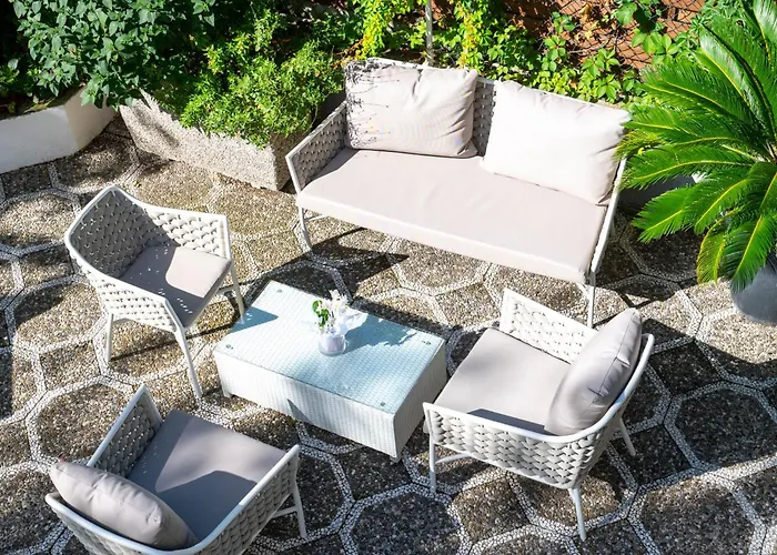 赫利奥斯酒店 3*