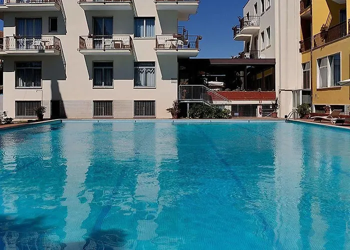 Szálloda Helios Diano Marina